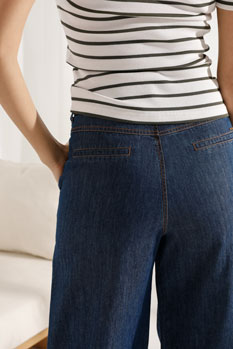 Farmerke Tiffany Production