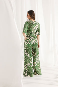 Bluza sa cvetnim dezenom i karnerom Tiffany Production