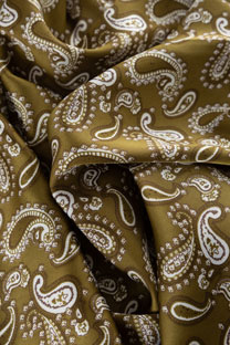 Marama sa upečatljivim motivima Tiffany Production