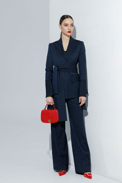 Elegantne pantalone sa diskretnim lame prugama Tiffany Production