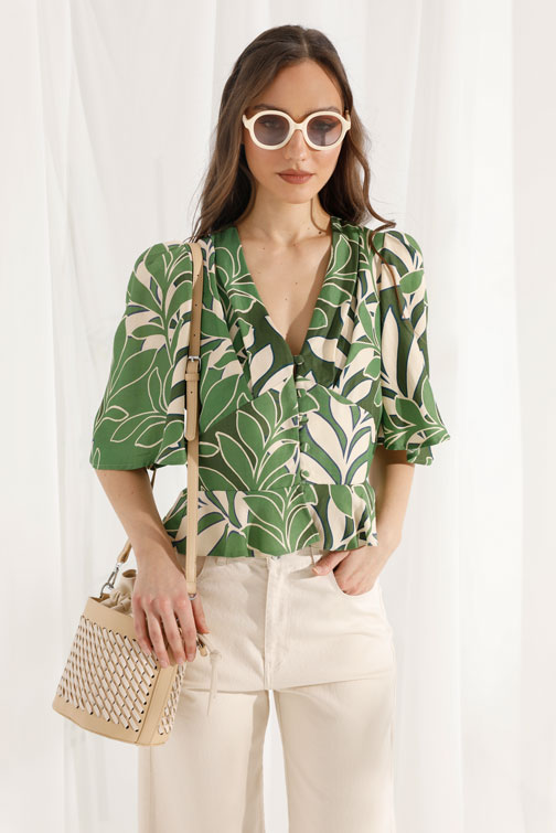 Bluza sa cvetnim dezenom i karnerom Tiffany Production