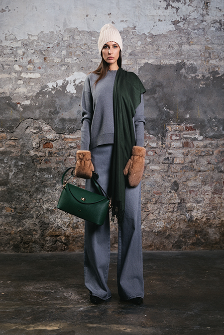 Tiffany Production Mala kožna torba na preklop sa dva kaiša