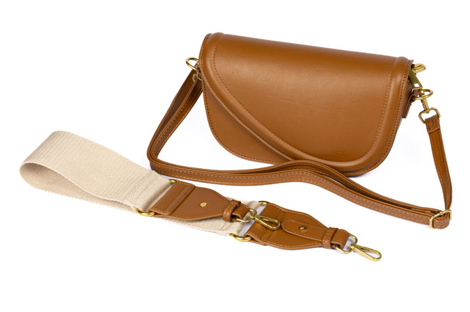 Crossbody torba sa asimetričnim preklopom Tiffany Production