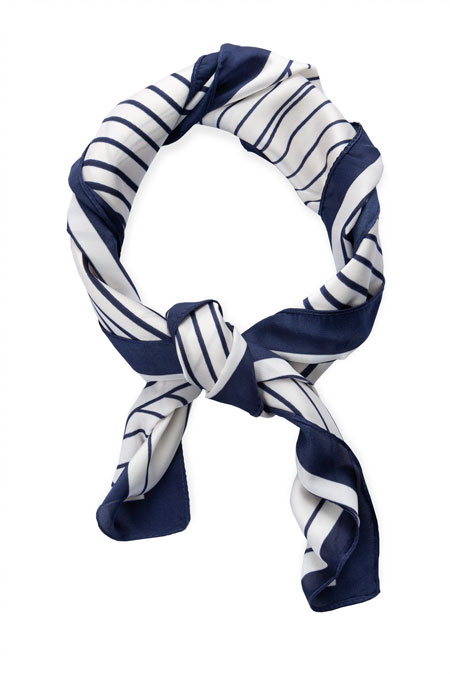 Teget marama sa prugama Tiffany Production